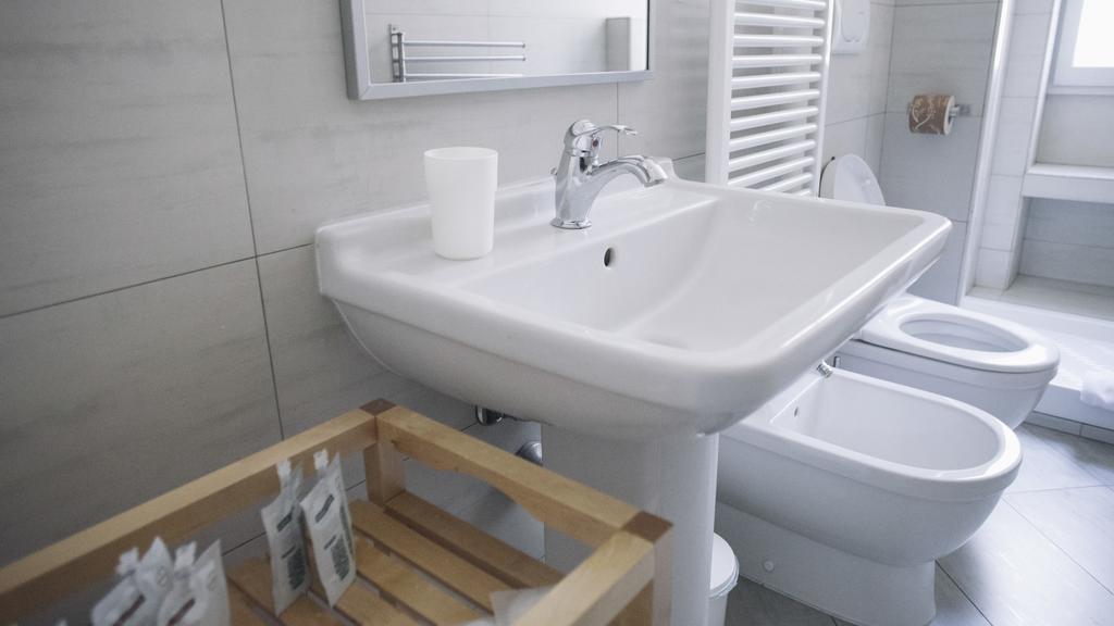 Italianway-Corso Sempione 96 Apartment Милано Екстериор снимка